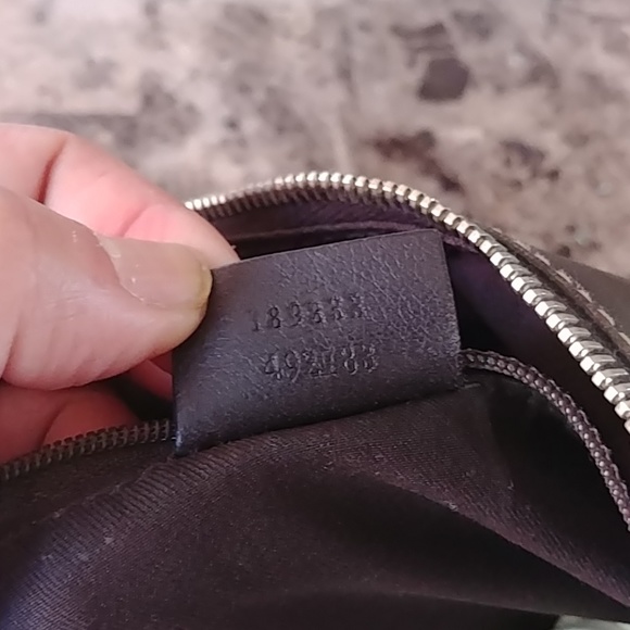 Gucci "D Ring" Abbey Bag - Picture 4 of 8